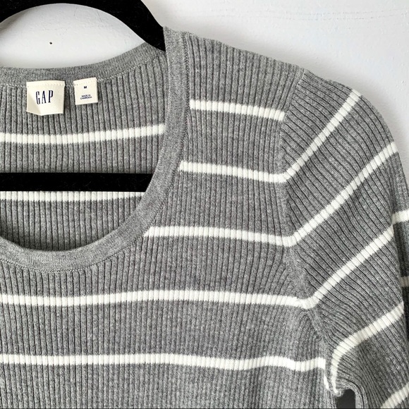 Gap | gray and white striped knitted sweater - Picture 3 of 8